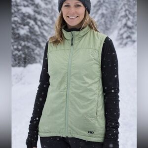 OUTDOOR RESEARCH WOMENS LARGE VEST
